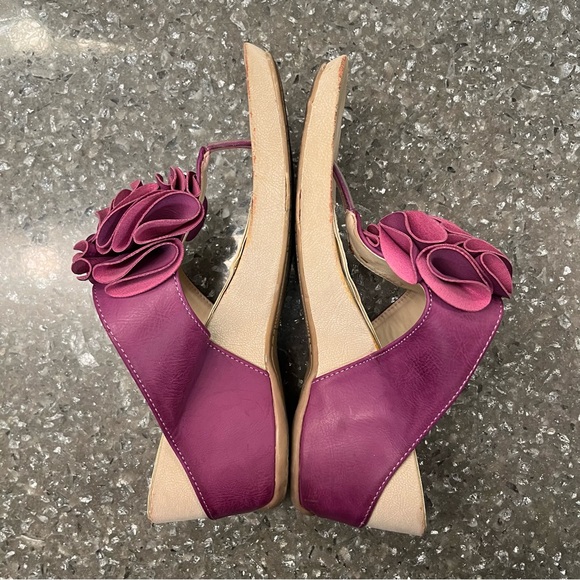 Charlie Paige sz 9 Flower Rosette Sandals - Picture 4 of 7